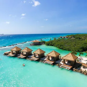 Resort Renaissance Wind Creek Aruba, Oranjestad
